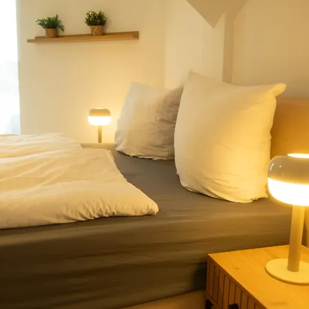 Sonnige Mit Balkon Und Gute Lage *