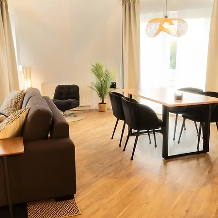 Lägenhet Sonnige Mit Balkon Und Gute Lage Grömitz